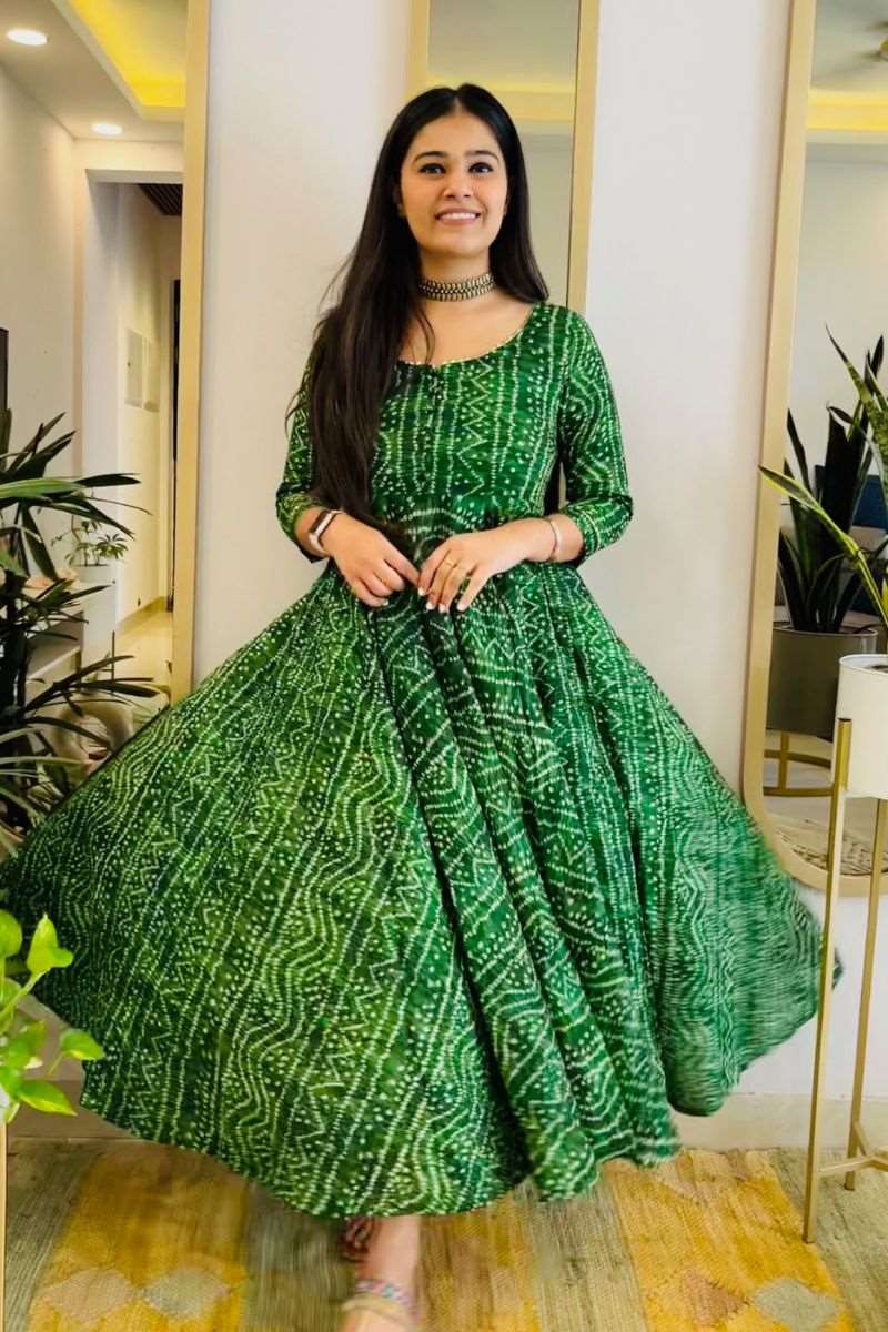 GREEN BANDHANI TWIRL MAXI DRESS