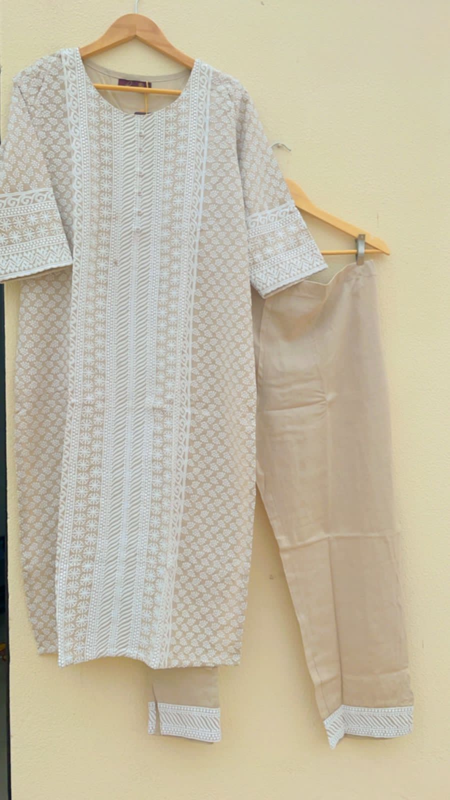 Kesariyavanity Beige White Embroidered Festive Ready Suit Set - DEAL